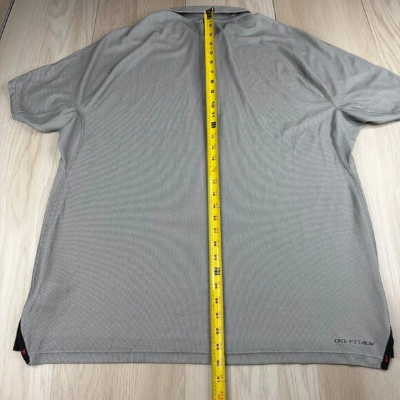 Nike Tiger Woods Dri-FIT ADV DA2995-100 Mens Gray Black Golf Polo Shirt Size XL - Picture 13 of 14